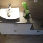 idée meuble de salle de bain béton ciré