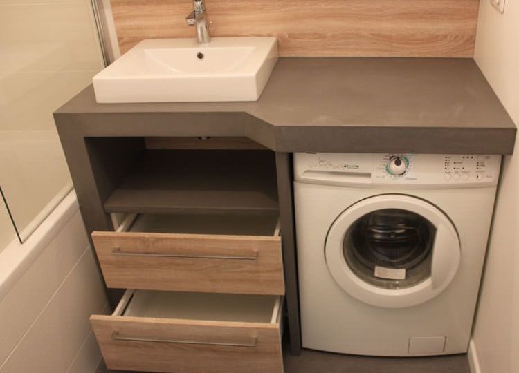 Meuble pour lave-linge, bleu nuit et blanc brillant, avec tiroir, cases et  vasque céramique, M5.