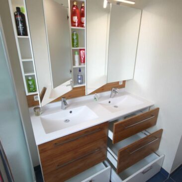 meuble salle de bains en bambou naturel