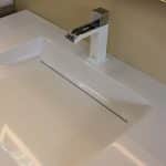 lavabo caniveau design blanc brillant