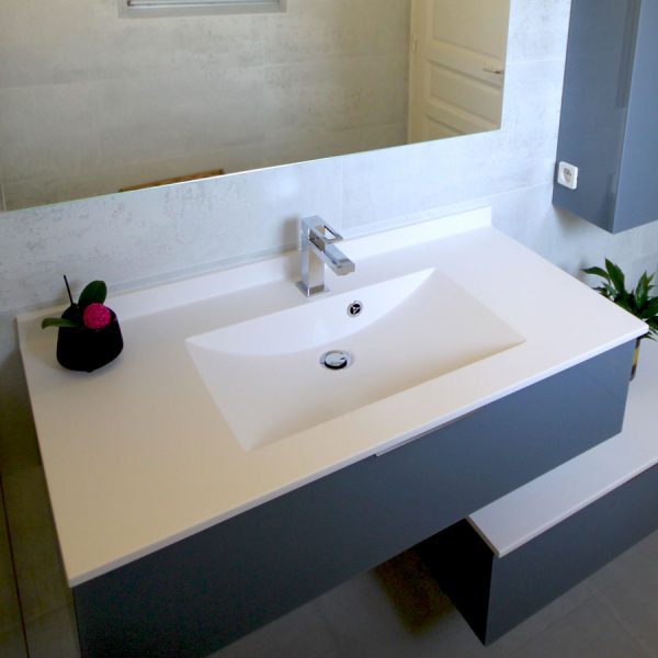 Plan salle de bain sur mesure en résine