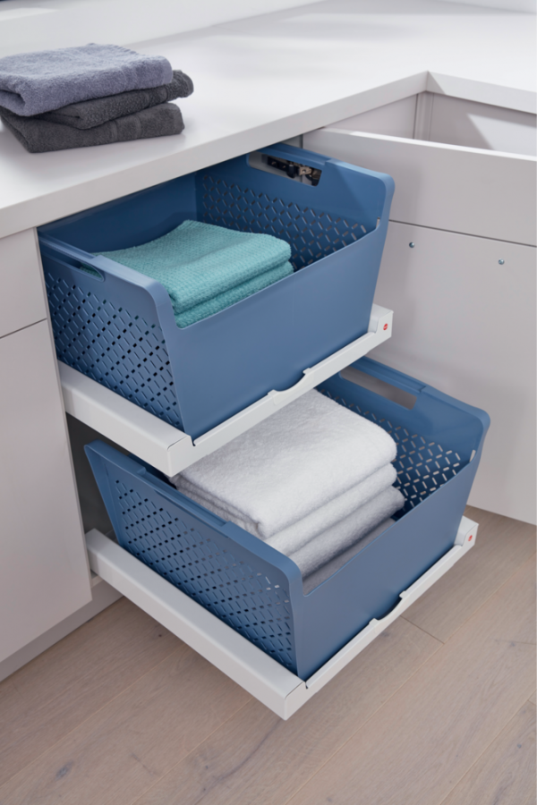 Tablettes coulissantes pour meuble rangement panier à linge