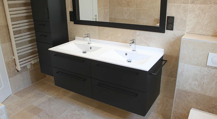 Meuble suspendu noir double vasque avec tiroirs